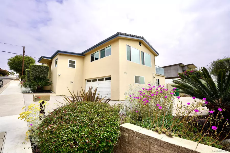 3593 Ethan Allen Ave, San Diego, CA 92117