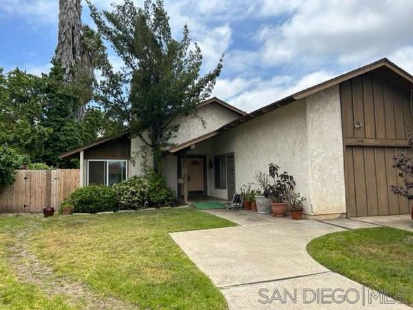 6243 Camino Corto, San Diego, CA 92120