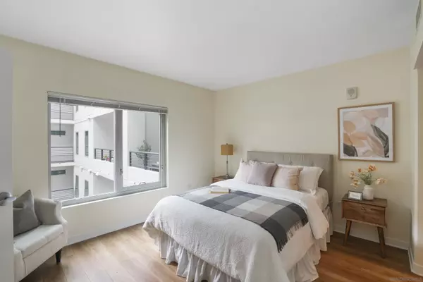 425 W Beech St #432 San Diego, CA 92101