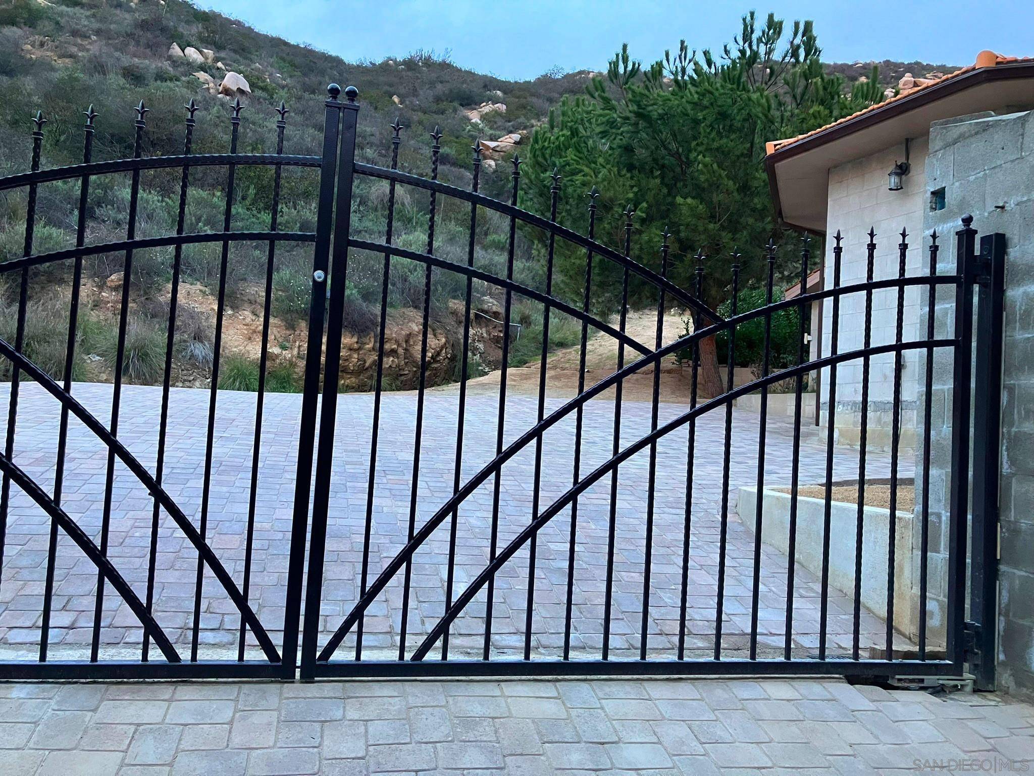 San Marcos, CA 92069,1088 Deer Springs Rd