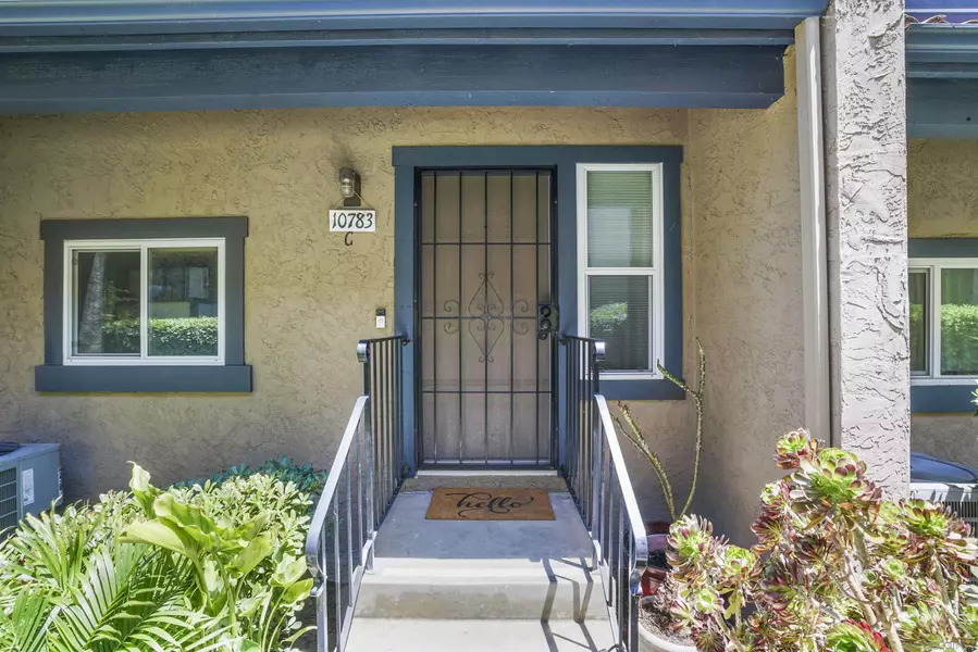 10783 Andrea Ter #C, Santee, CA 92071