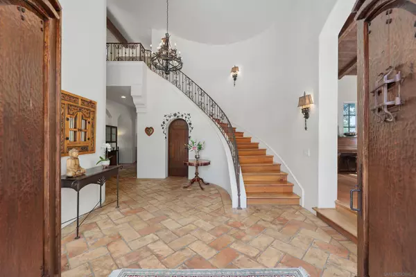 Rancho Santa Fe, CA 92067,14242 Dalia Dr