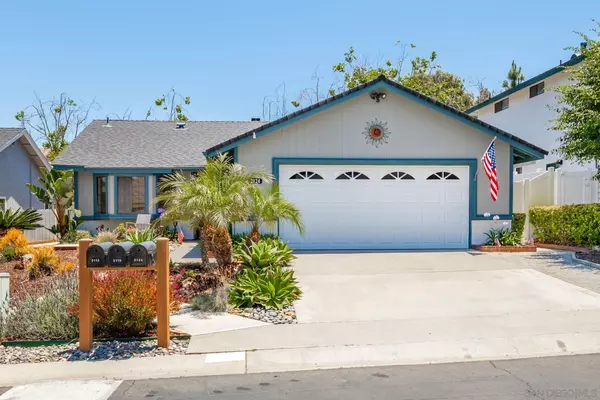 2124 Cottage Way, Vista, CA 92081