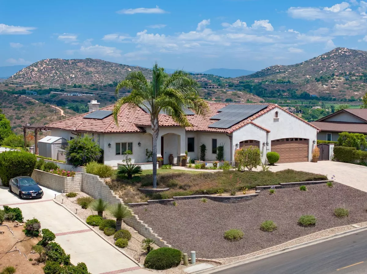 Poway, CA 92064,17868 Saint Andrews Dr