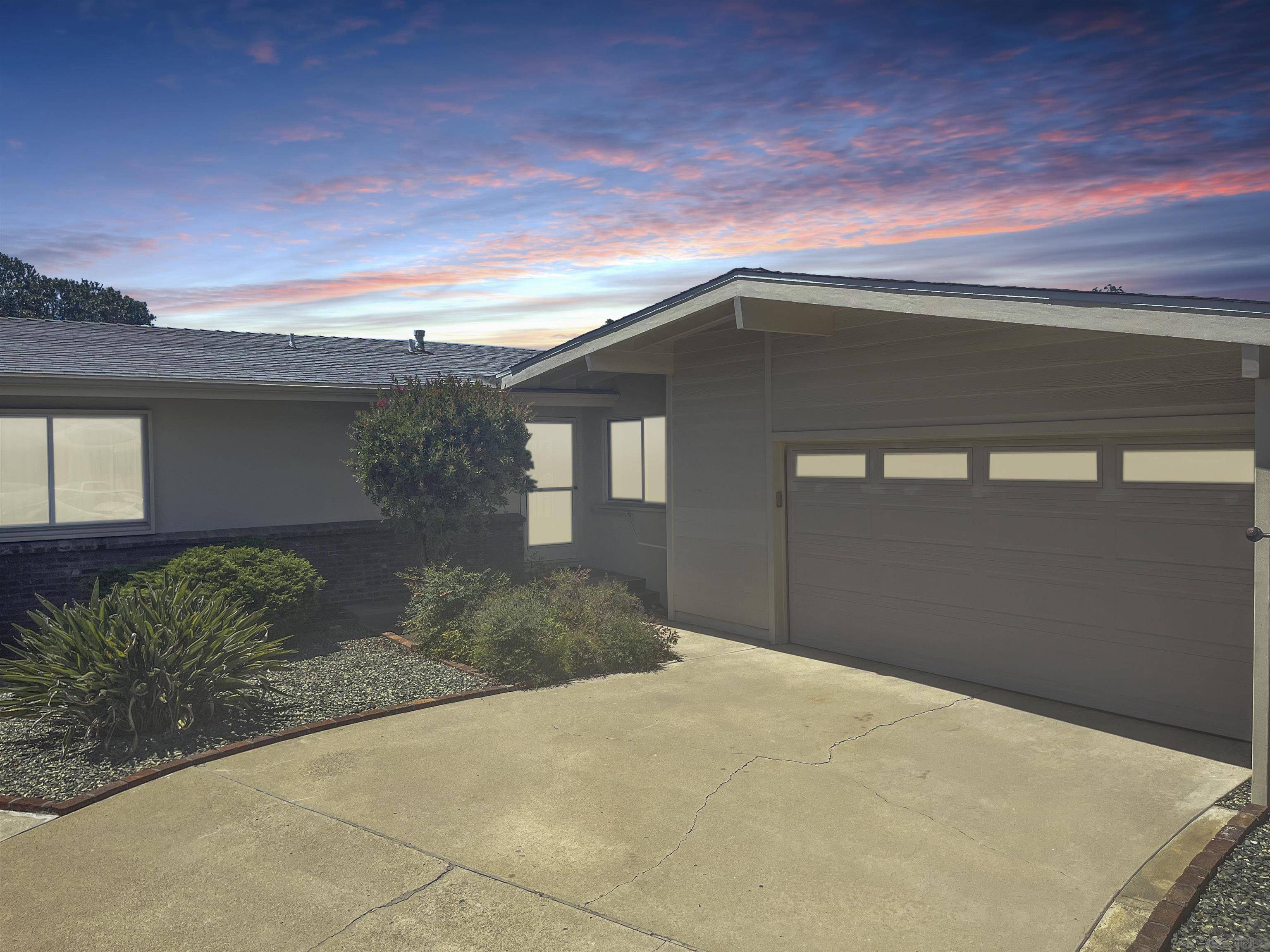 6642 Clara Lee Ave, San Diego, CA 92120