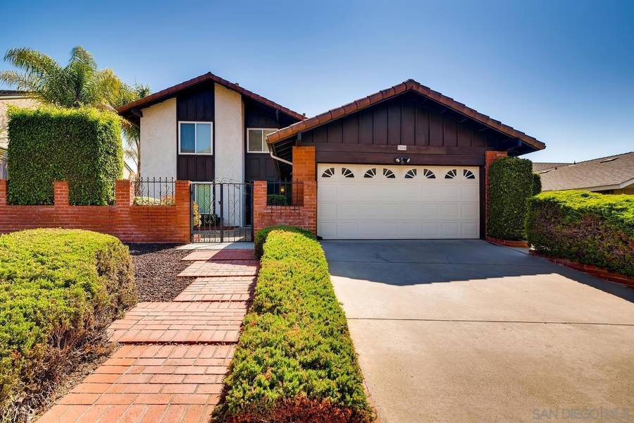 7584 Volclay Dr, San Diego, CA 92119