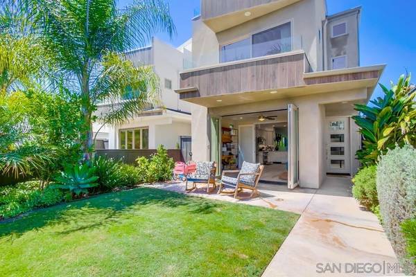 1044 Missouri St, San Diego, CA 92109