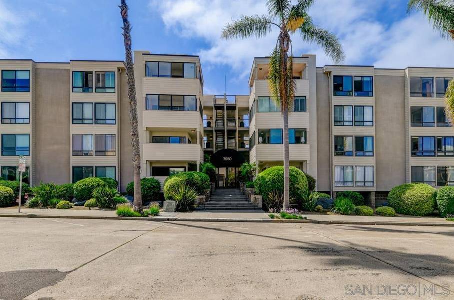 7550 Eads Ave #305, La Jolla, CA 92037