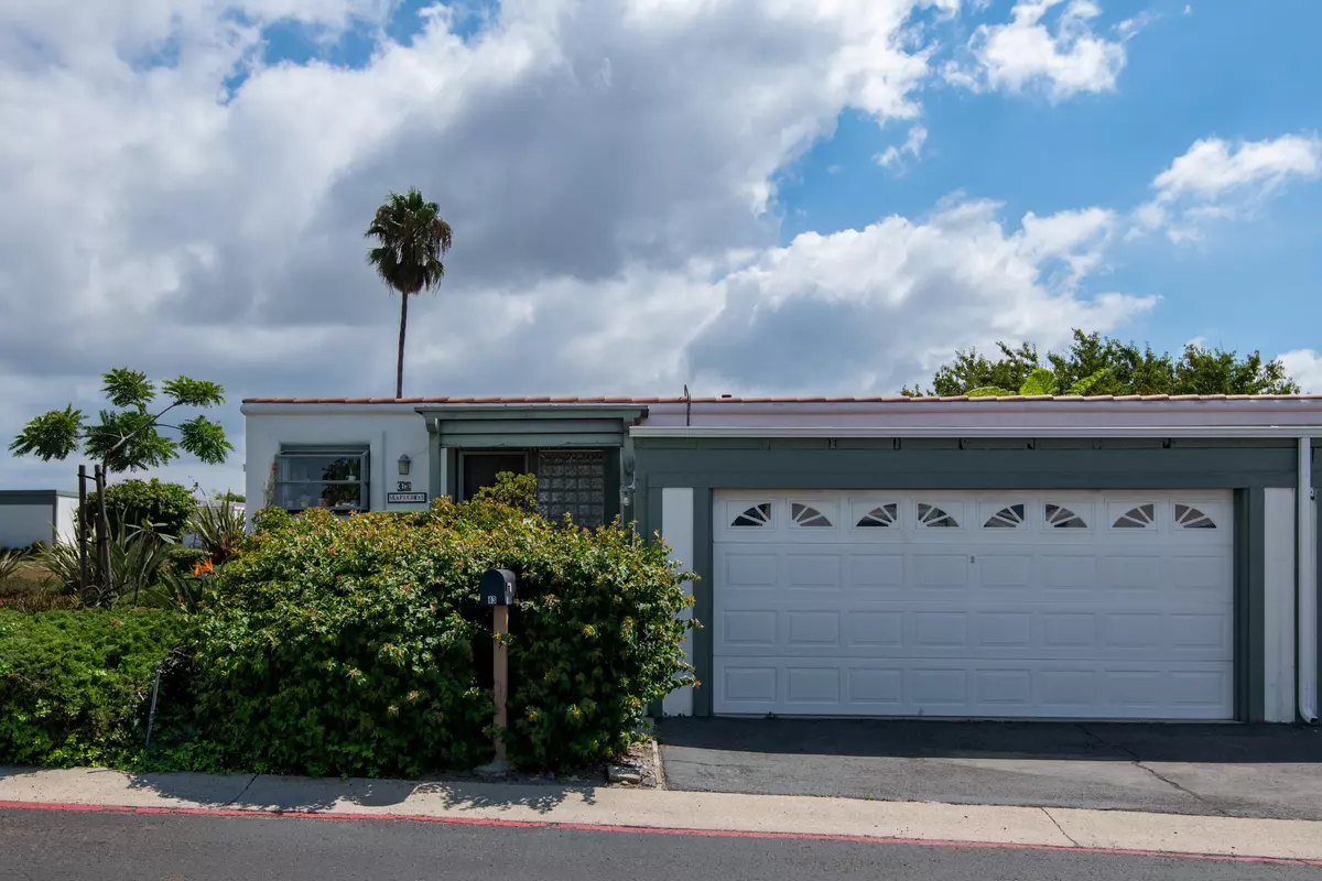 Oceanside, CA 92057,3621 S Vista Campana #43