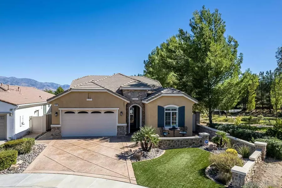 390 Enchanted Park, Beaumont, CA 92223