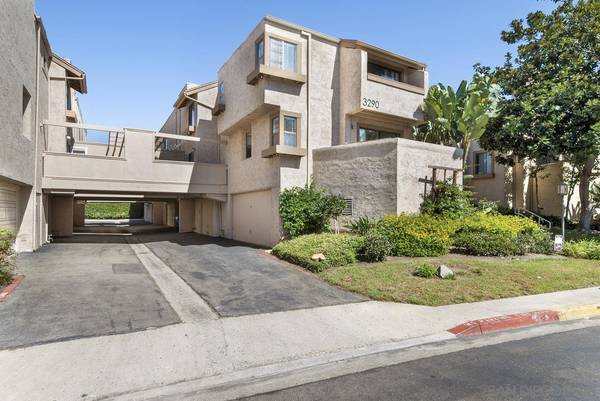 La Jolla, CA 92037,3290 Via Marin #56