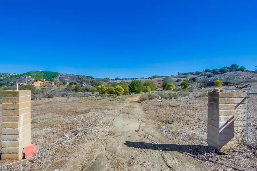 0 Aldorado Dr. #0, Bonsall, CA 92003