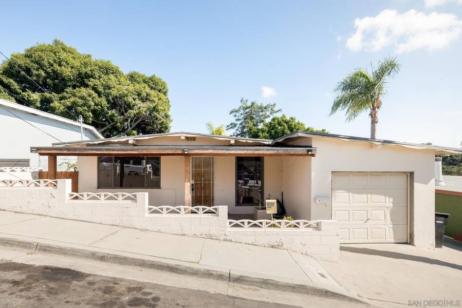 2443 Laurie Ln, San Diego, CA 92105