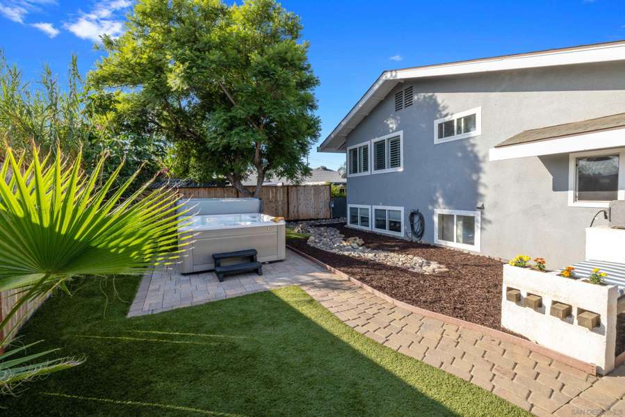 6241 Boulder Lake Ave, San Diego, CA 92119