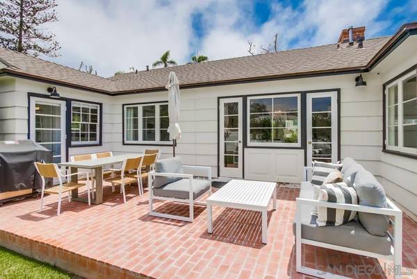 514 Gravilla Street, La Jolla, CA 92037