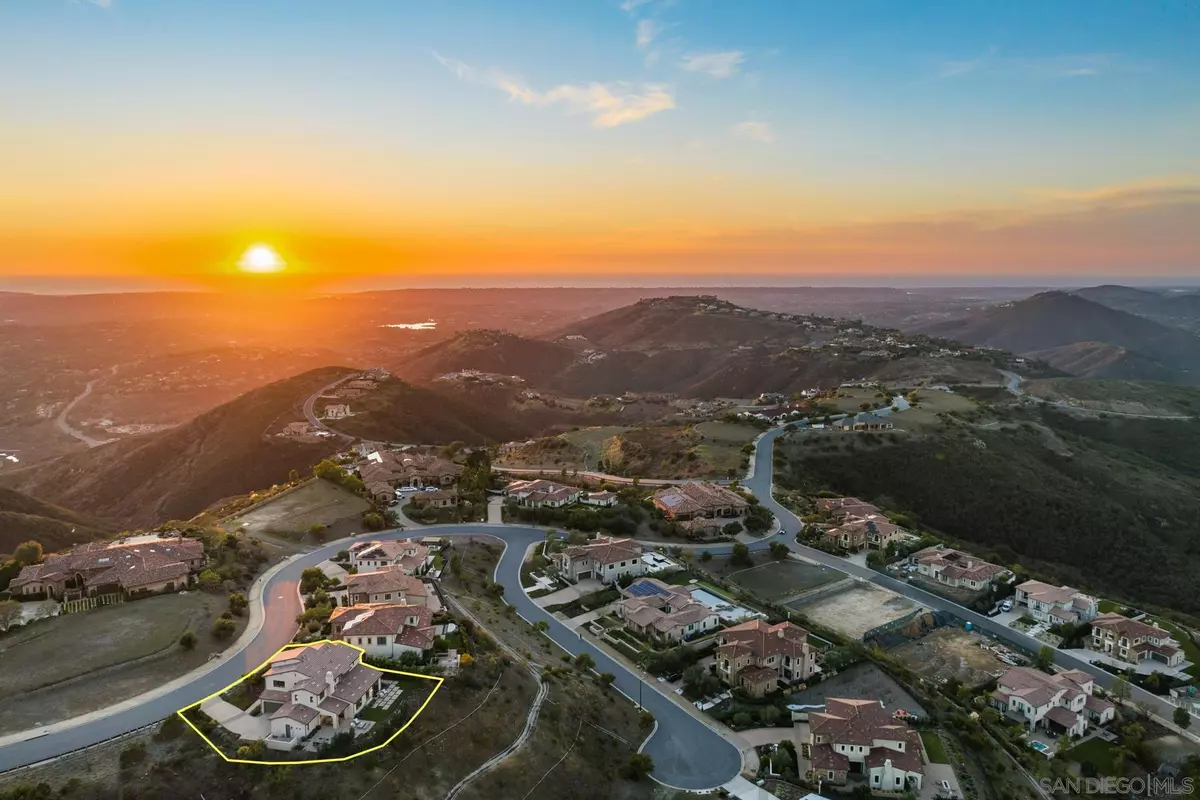 Rancho Santa Fe, CA 92067,8668 Via Rancho Cielo