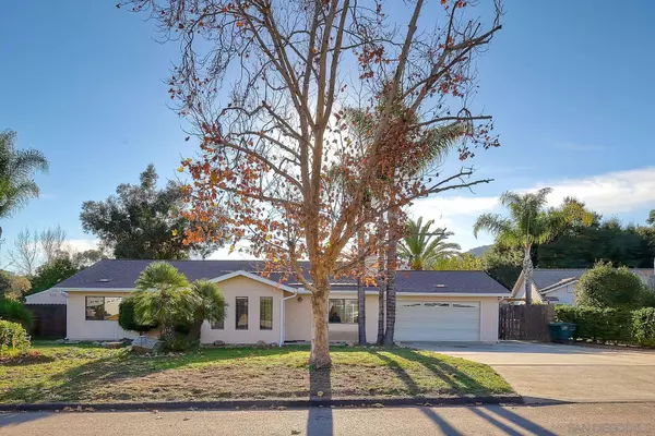 16328 Bassett Ct, Ramona, CA 92065