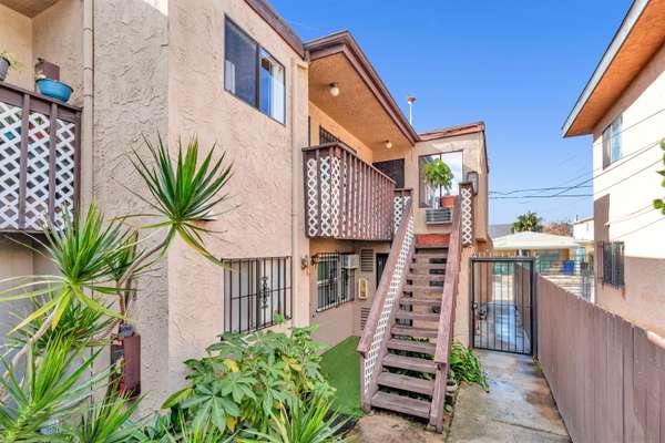 4150 45Th St #F, San Diego, CA 92105