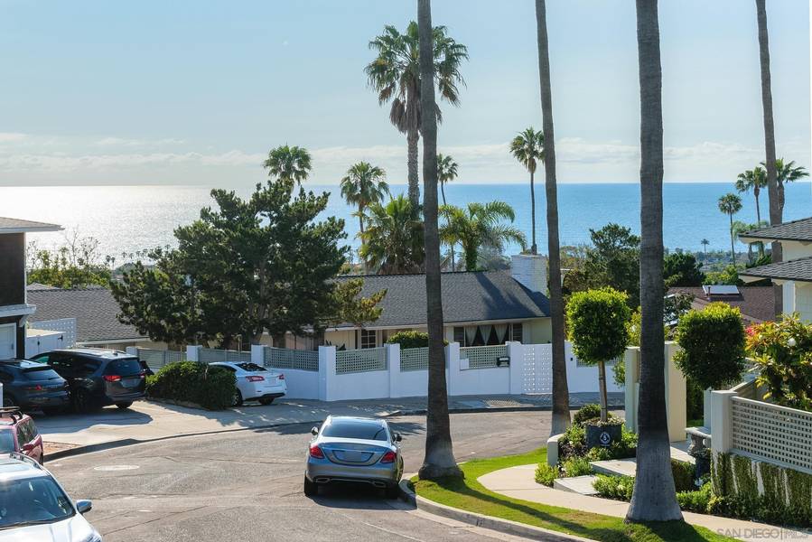 6602 Avenida Mirola, La Jolla, CA 92037