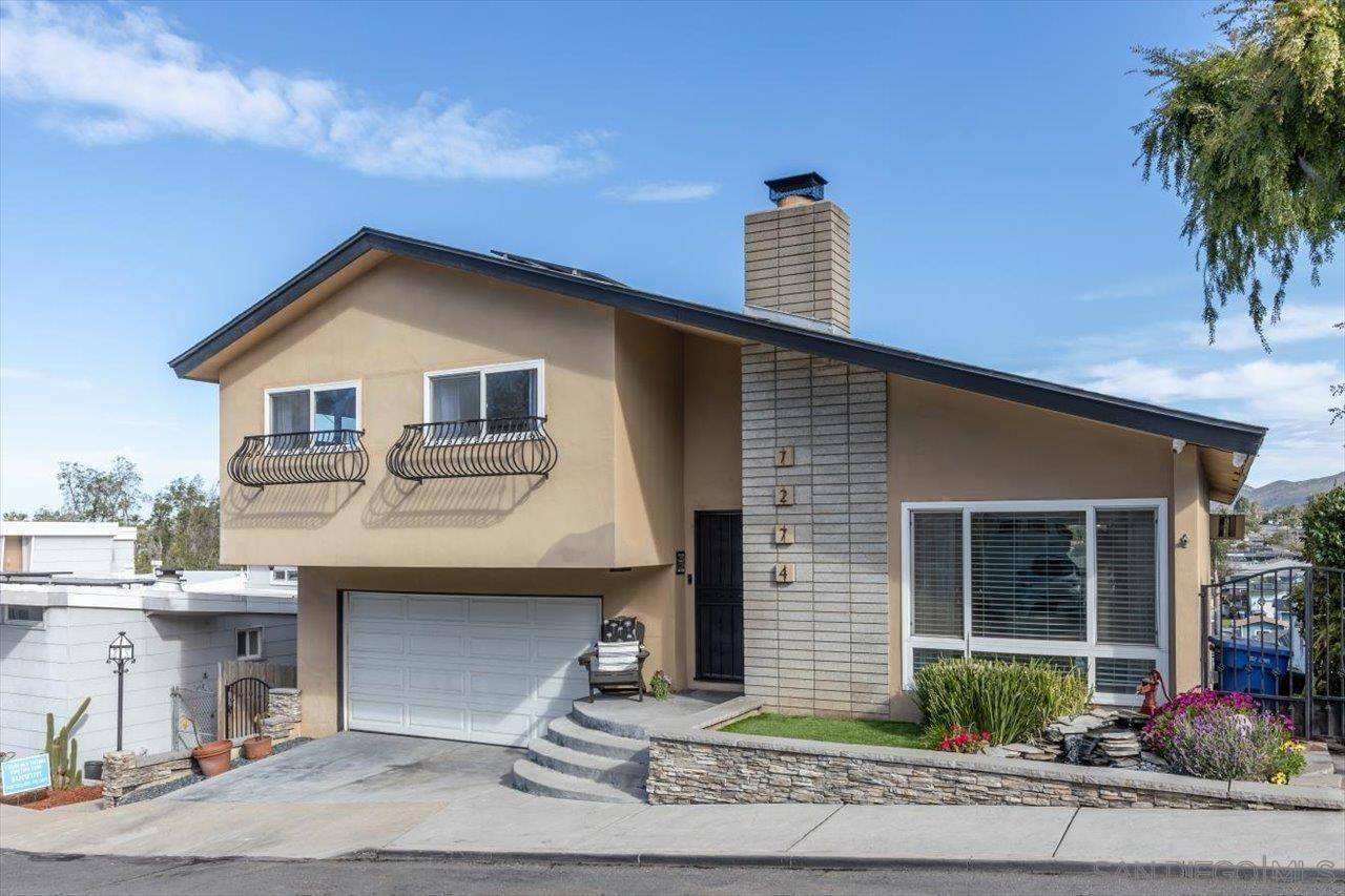 7274 Princeton Ave, La Mesa, CA 91942