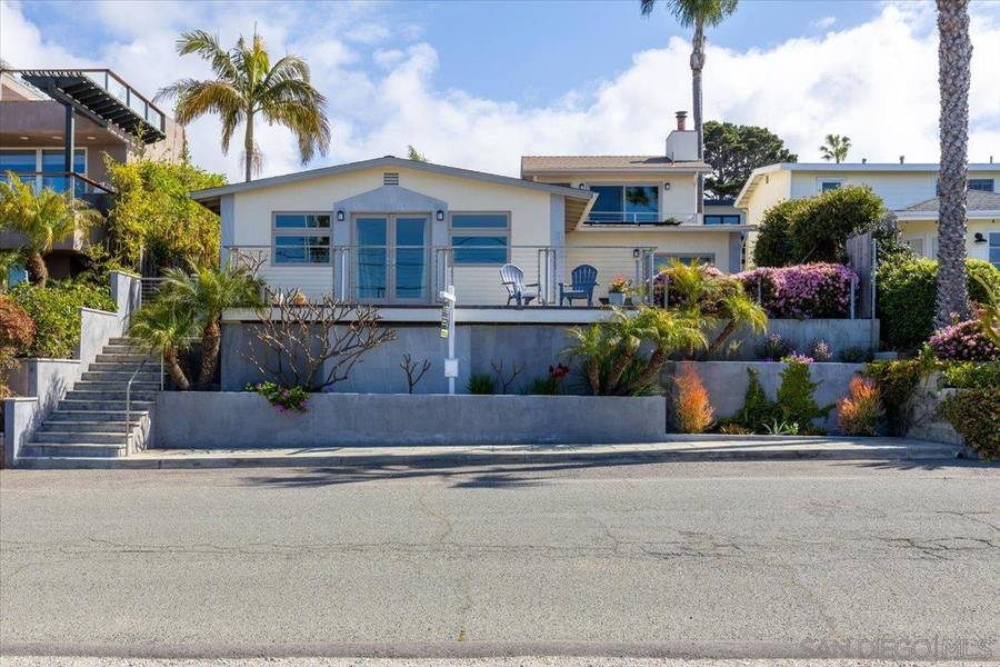 2119 Cambridge Ave, Cardiff By The Sea, CA 92007