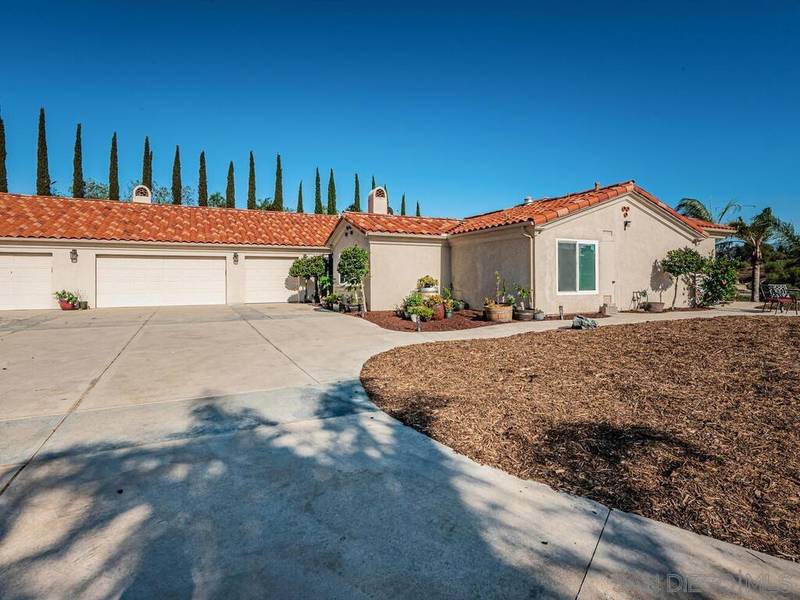 33928 Calle Vista, Temecula, CA 92592