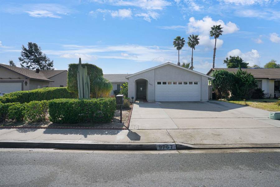 9767 San Diego St, Spring Valley, CA 91977