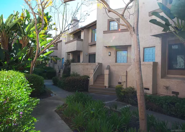 La Jolla, CA 92037,3290 Via Marin #57