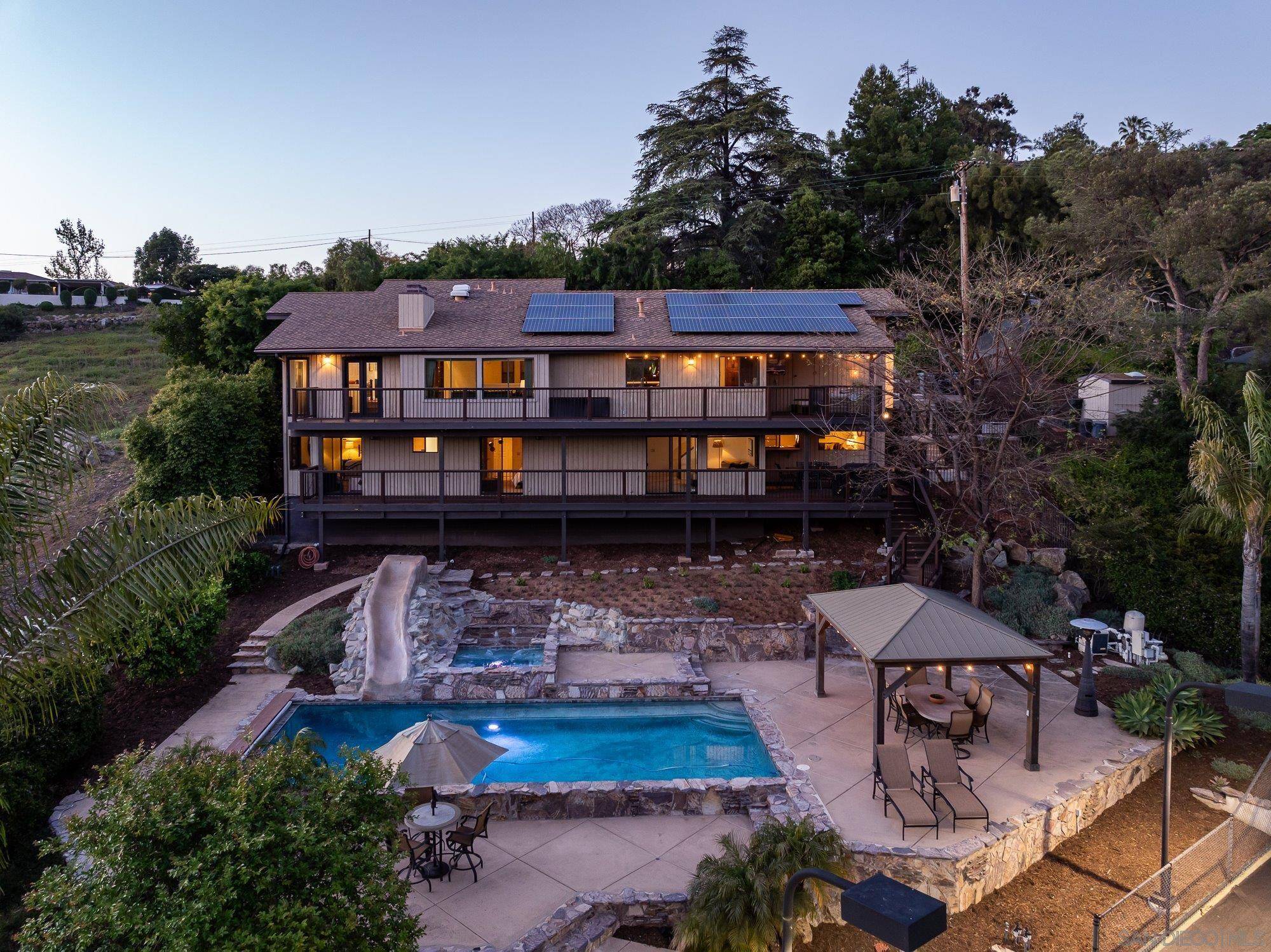 4920 Beaumont Dr, La Mesa, CA 91941