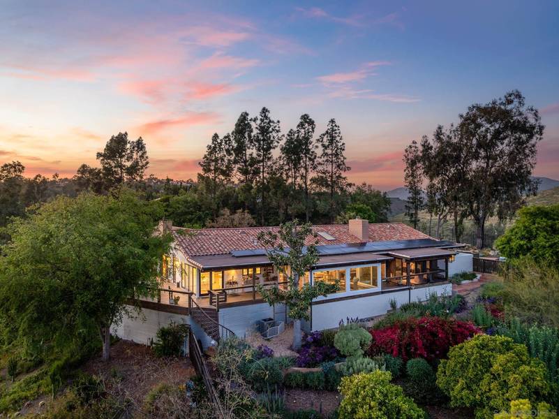 16515 Zumaque, Rancho Santa Fe, CA 92067