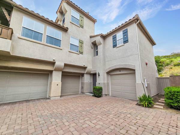 San Marcos, CA 92078,984 Pearleaf Ct