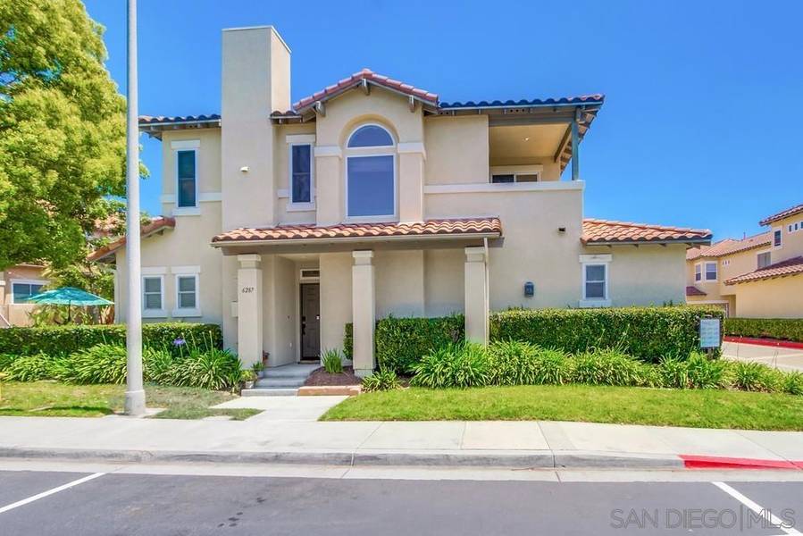 6287 Citracado Cir, Carlsbad, CA 92009