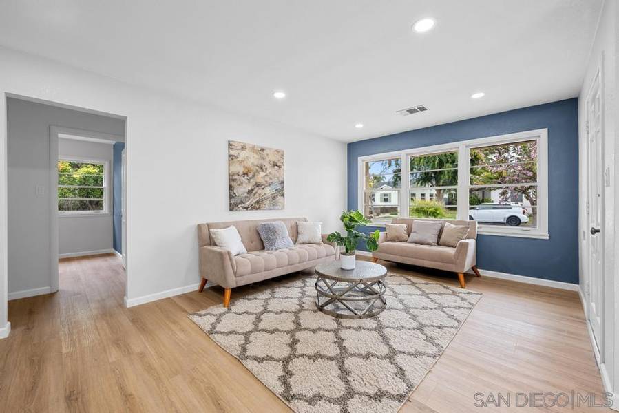 4762 Altadena Ave, San Diego, CA 92115