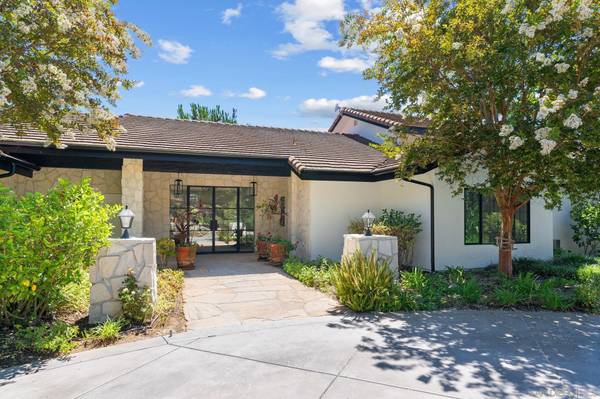 13807 Millards Ranch Ln, Poway, CA 92064