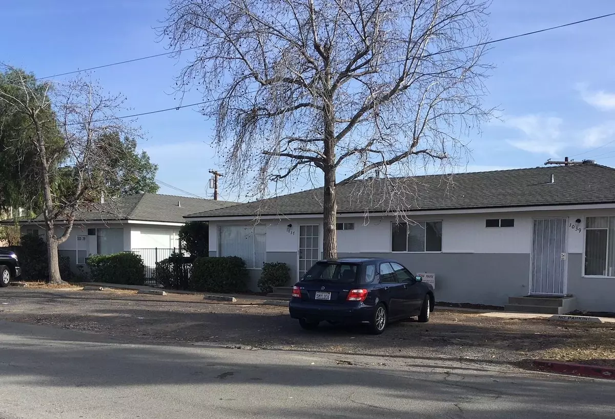 El Cajon, CA 92020,1033 Dennstedt Place