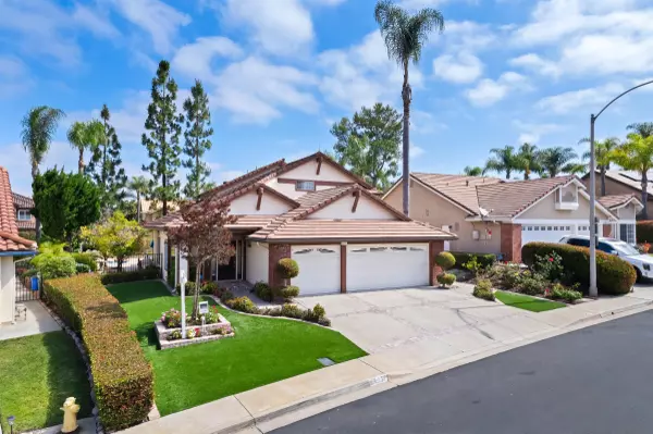 Vista, CA 92081,1362 Beringer Lane