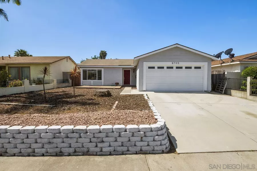 8705 Covina Cir, San Diego, CA 92126