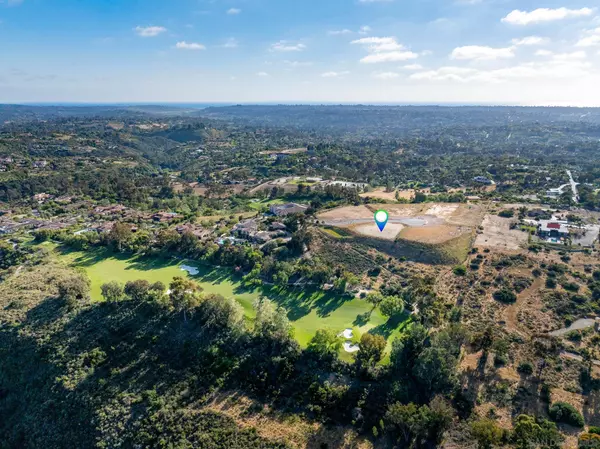 Rancho Santa Fe, CA 92091,6220 Calle Ponte Bella #5