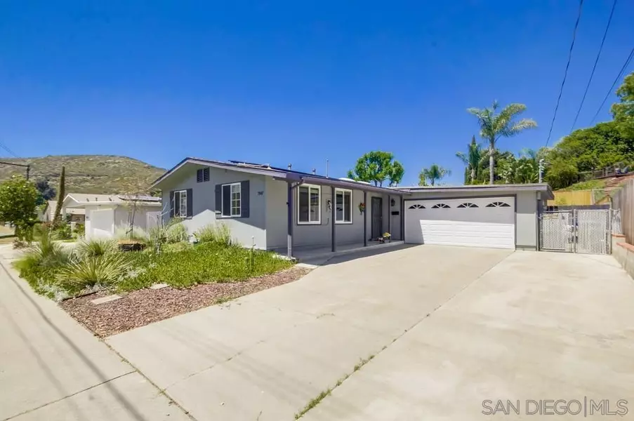 7047 Coleshill Drive, San Diego, CA 92119