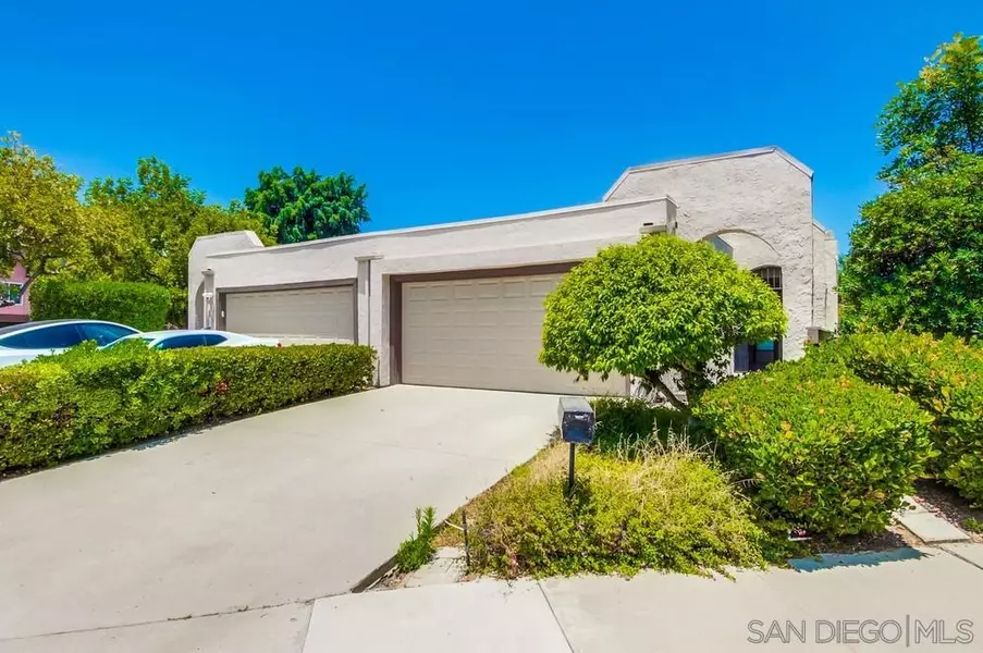 6606 Reservoir Court, San Diego, CA 92115