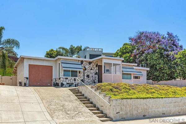 3415 Borreson St, San Diego, CA 92117