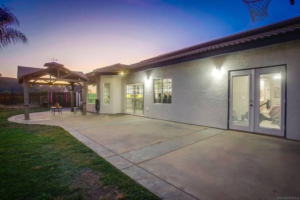 Ramona, CA 92065,15005 Moonglow Drive