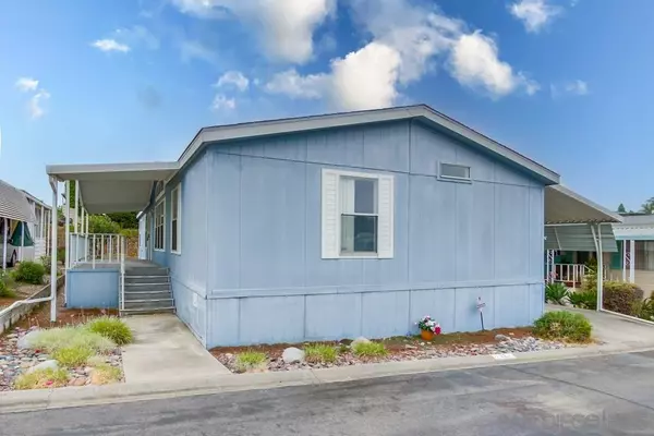 1175 La Moree Rd #SPC 11, San Marcos, CA 92078