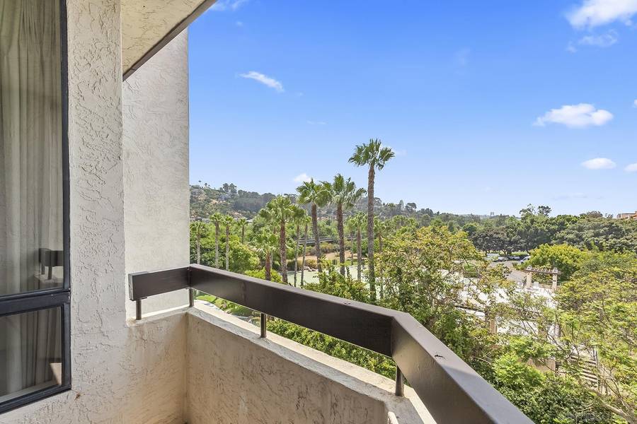 5875 FRIARS RD #4401, San Diego, CA 92110