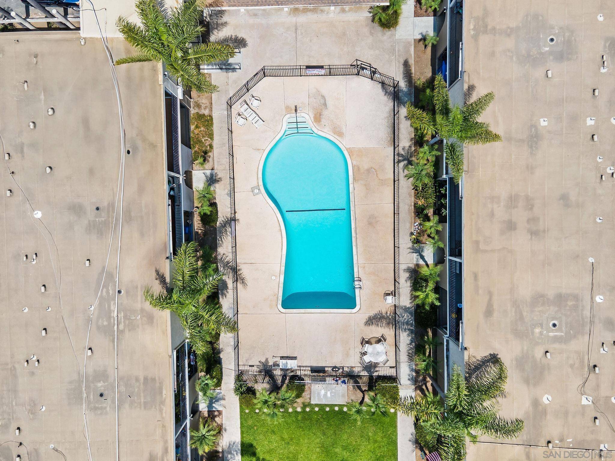 Chula Vista, CA 91911,1420 Hilltop Dr #103