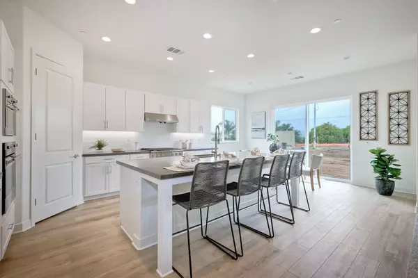 Valley Center, CA 92082,29580 Viking View Ln