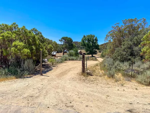 Anza, CA 92539,60815 Burnt Valley Rd