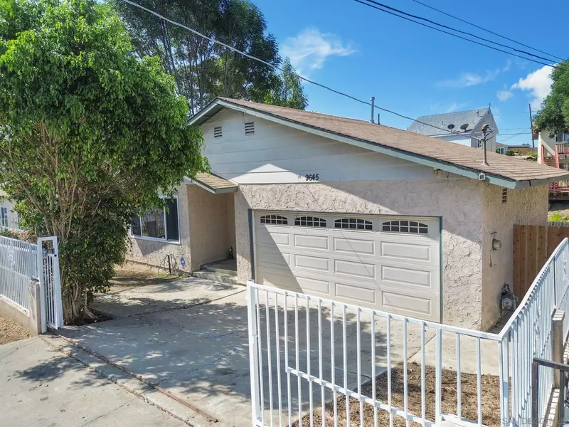 9645 Saint George St, Spring Valley, CA 91977