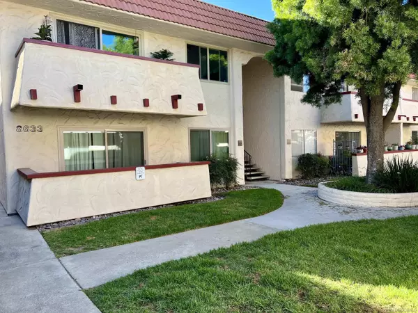 8633 Lake Murray Blvd 1 #1, San Diego, CA 92119