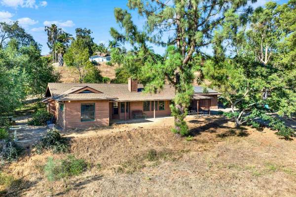 2662 Rainbow Glen Rd, Fallbrook, CA 92028